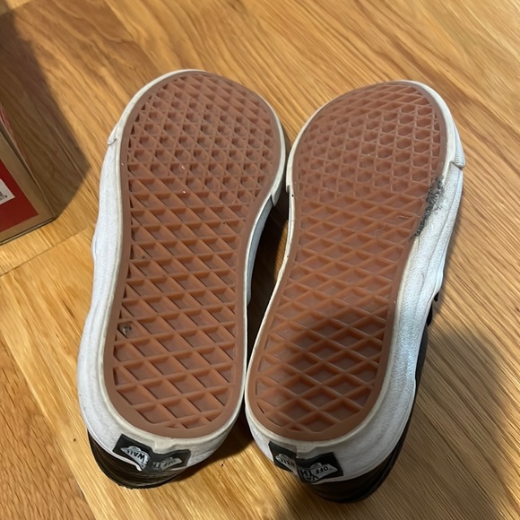Vans classic slip on sneakers - Picture 5 of 5